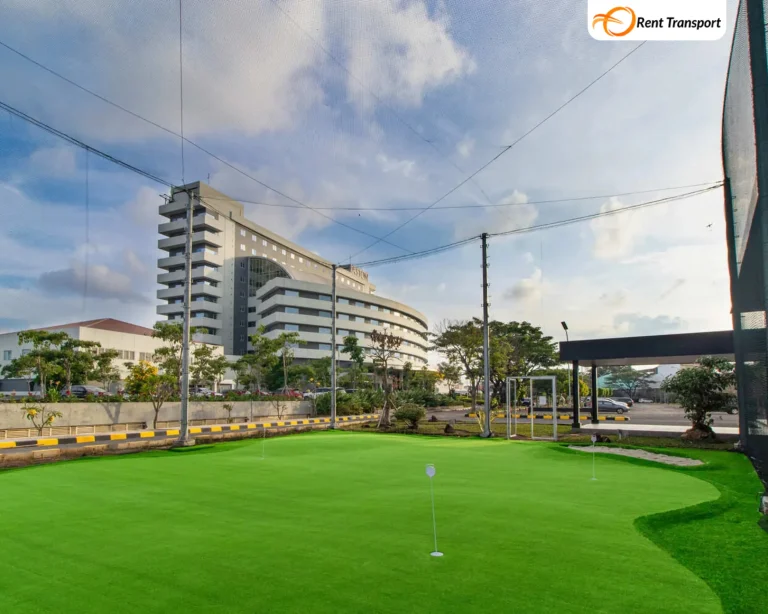 Lapangan golf source by Aston cirebon.com
