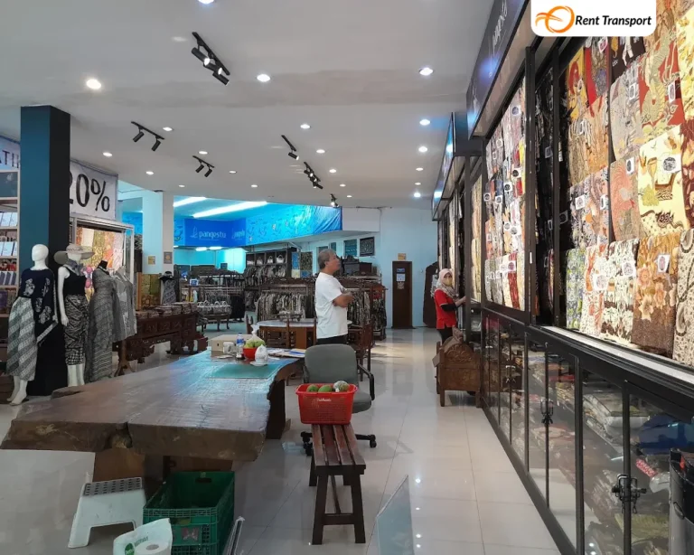 Toko oleh oleh pangestu Cirebon