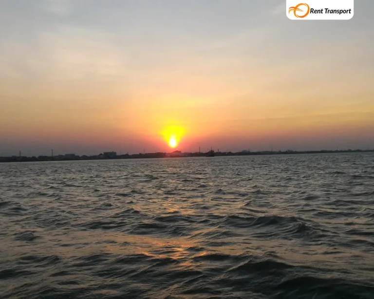 Pantai kejawana Kota cirebon