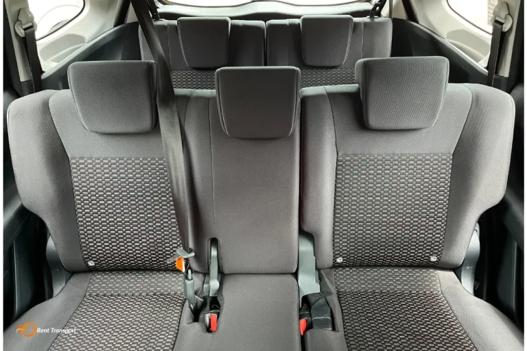 Kursi - Toyota Avanza - 2024 - D 1062 YX